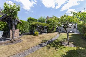 Photo 5- click for photo gallery